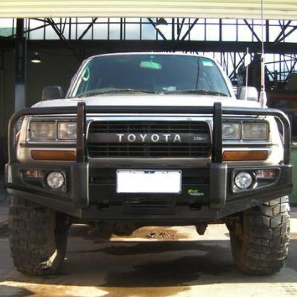 Deluxe Commercial Bullbar - Image 7