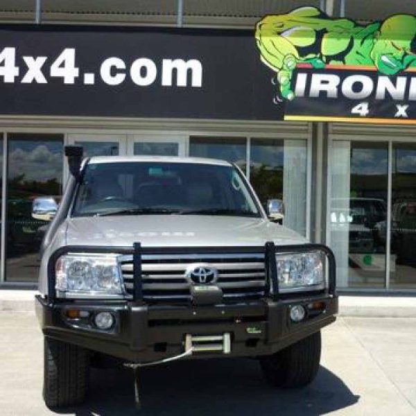 Deluxe Commercial Bullbar - Image 9