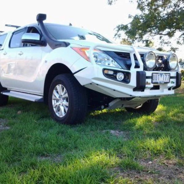 Deluxe Commercial Bullbar - Image 4