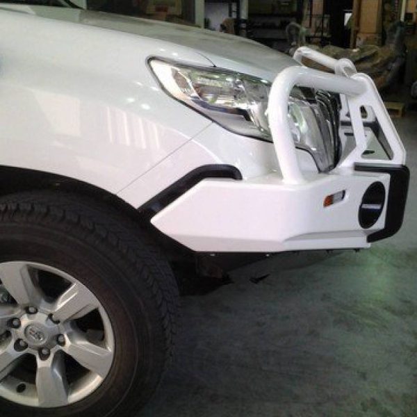 Deluxe Commercial Bullbar - Image 6