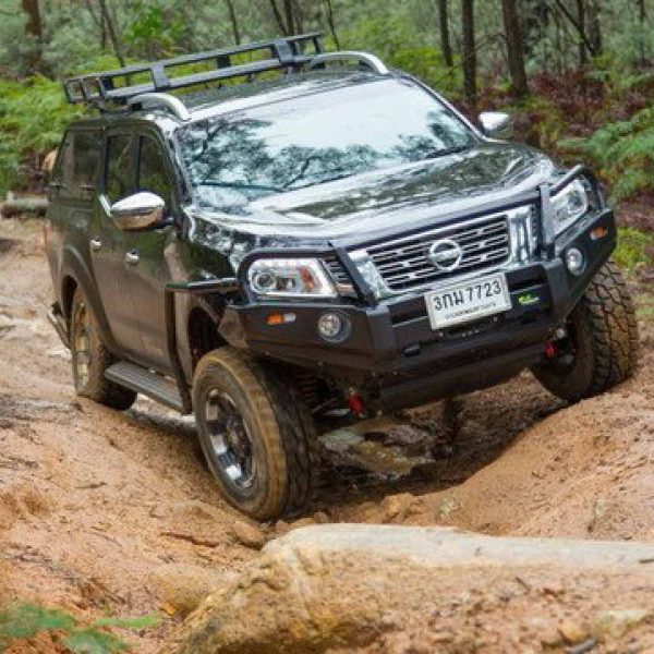 Deluxe Commercial Bullbar - Image 2