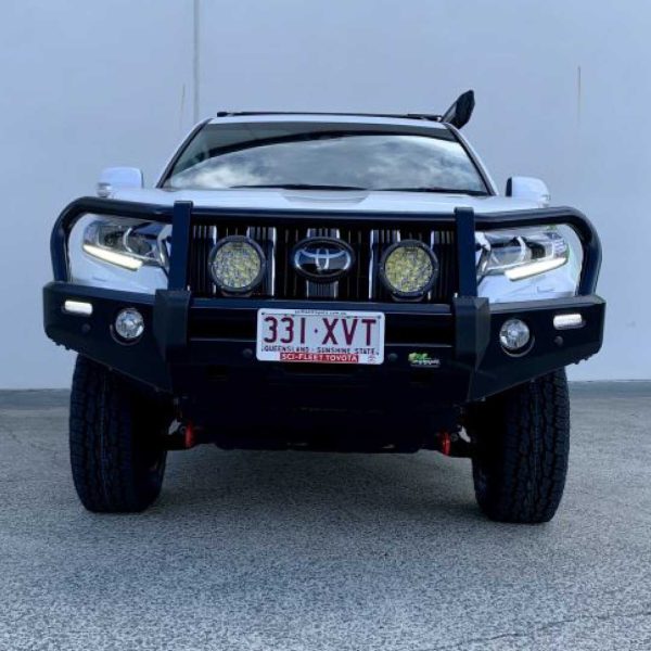Premium 60.3mm Tube Bullbar - Image 3