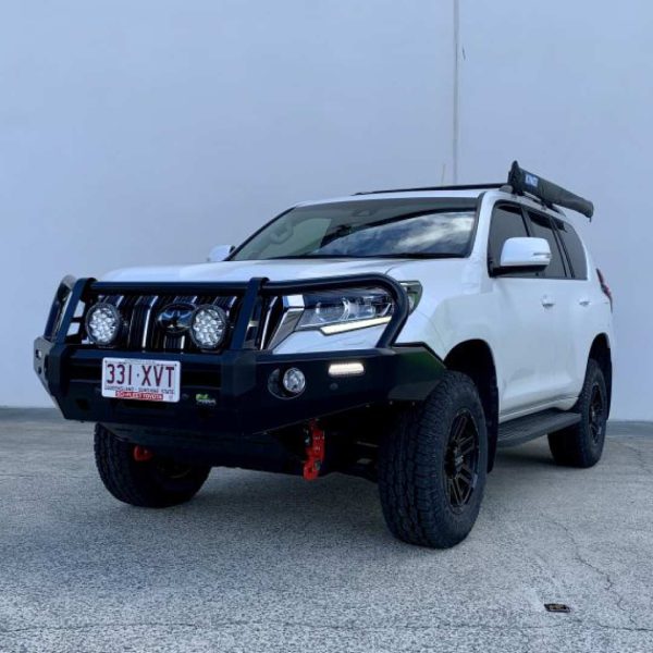 Premium 60.3mm Tube Bullbar - Image 4