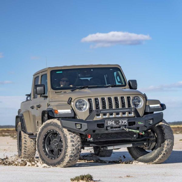 Raid Full Length Steel Bumper Bullbar - Image 2