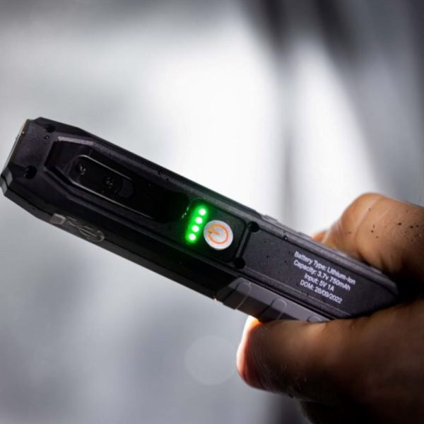 Rechargeable LED Worklight Combo - Image 5