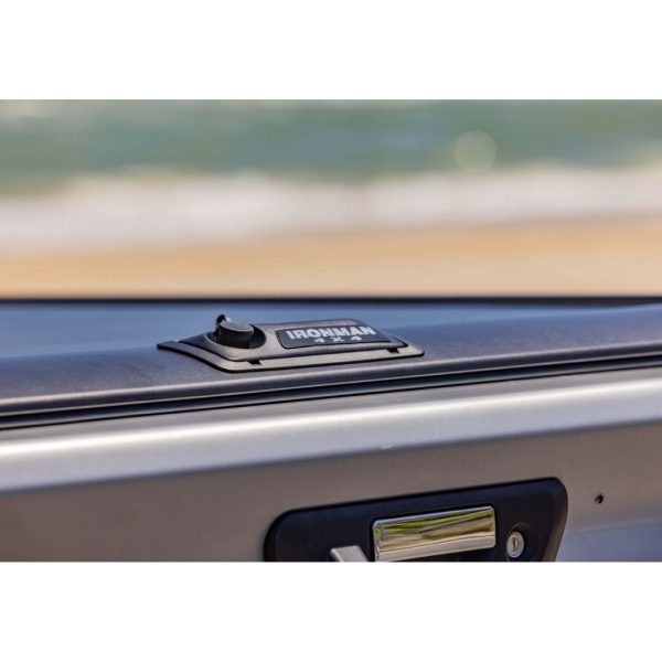 Slide Away Manual Aluminium Tonneau Cover - Image 3