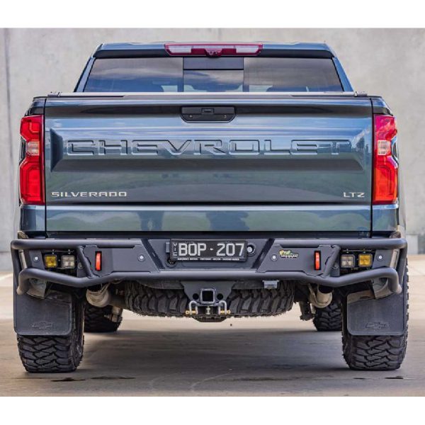 Raid Series Rear Bumper Bar
